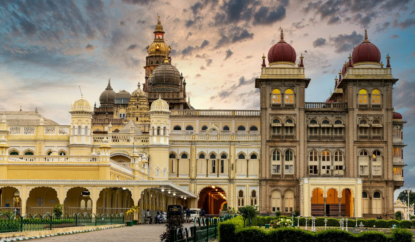 Mysore & Ooty